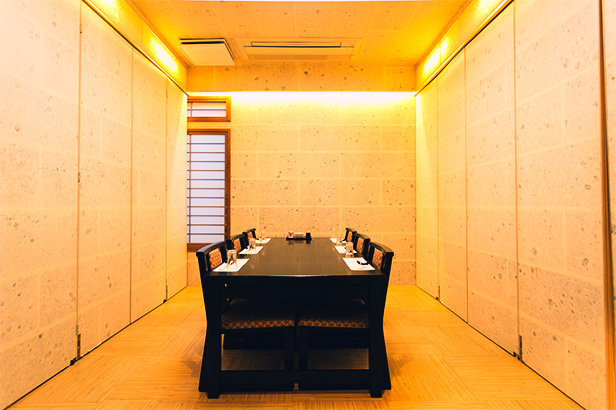 名尾和紙の部屋